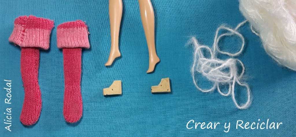 Conjunto ropa de invierno rosa: Botas, chaleco, gorro y guantes DIY con reciclaje