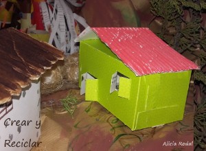Cómo hacer una casita para el Portal de Belén o nacimiento, con una cajita de té.