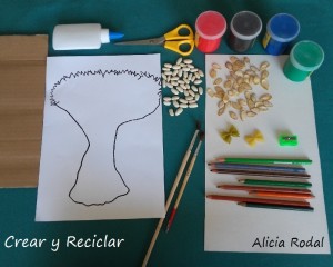 Cómo decorar un árbol con diferentes técnicas y materiales reciclados o materiales que tengamos en casa y lograr un efecto en 3D. 