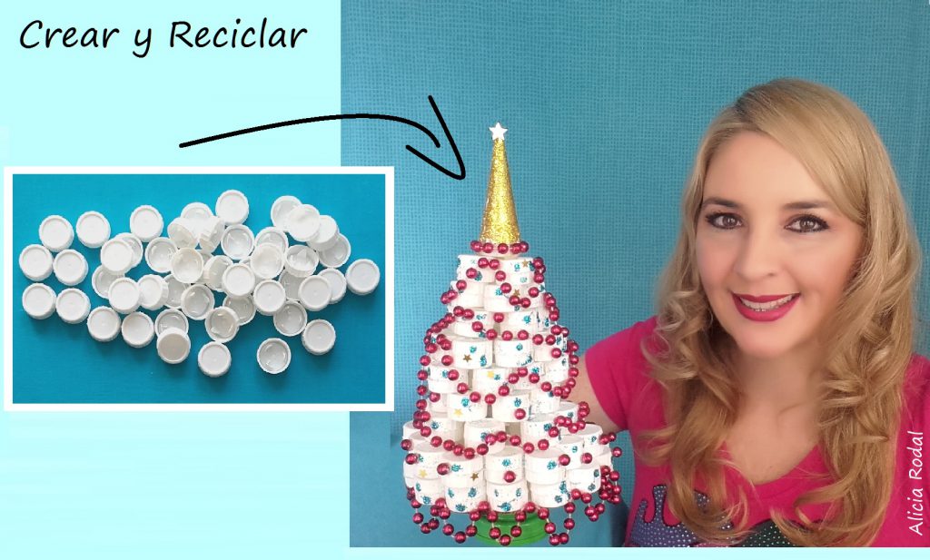 Cómo hacer un mini arbolito de Navidad con tapas de plástico para casa de muñecas