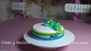 Como hacer miniaturas de comida dulce para muñecas con material reciclado