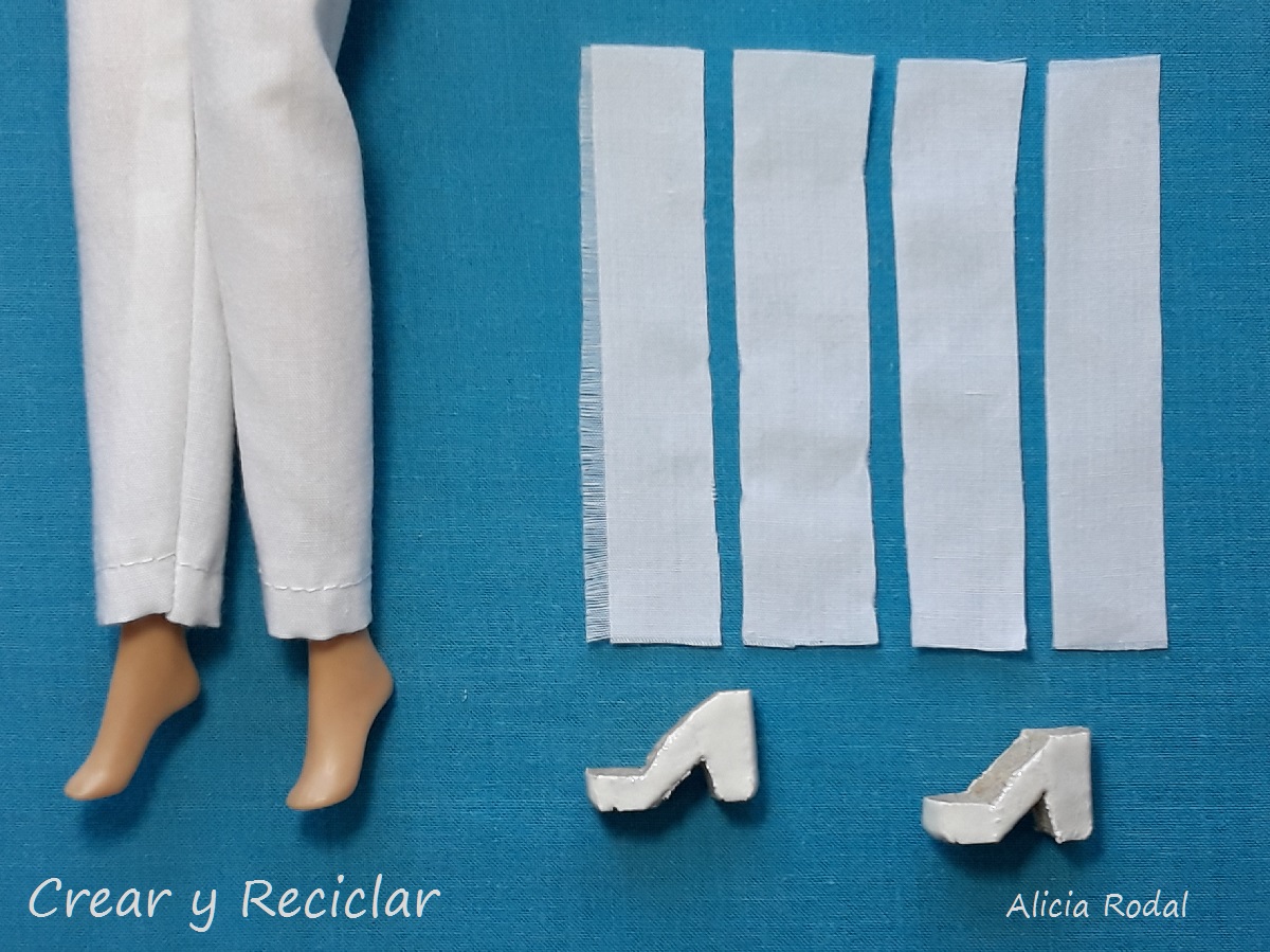 Cómo hacer un uniforme de doctora o médica veterinaria para las muñecas