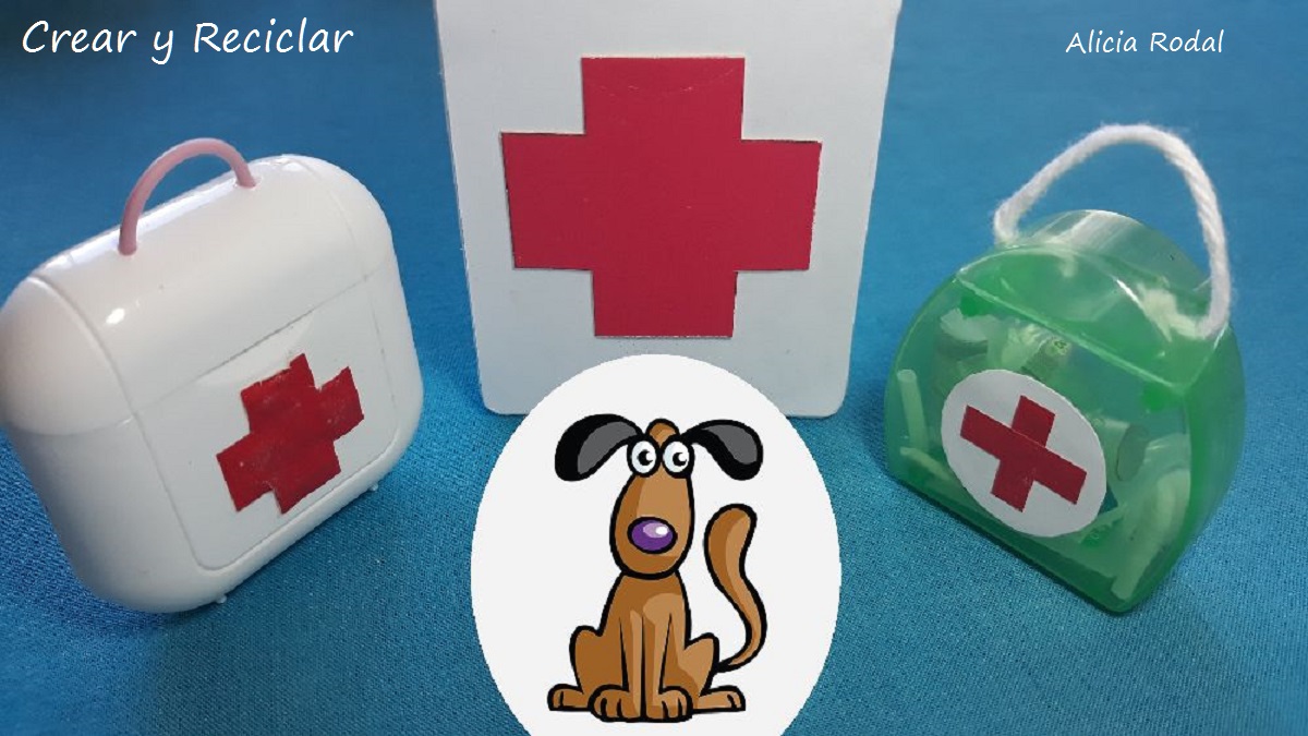 Ideas de miniaturas para Barbies, las muñecas y sus profesiones, Médica veterinaria, doctor de animales, fonendoscopio o estetoscopio y maletines.