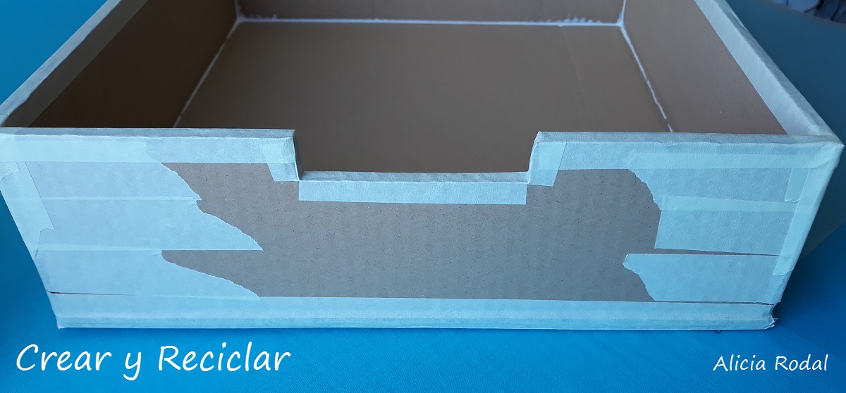 Mueble y cajones de cartón Crear y Reciclar