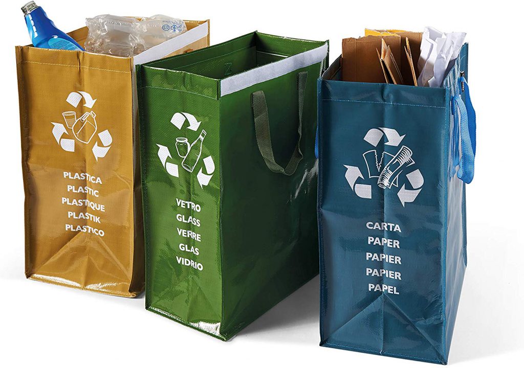 La mejor manera de reciclar la basura en tu hogar. En esta reseña te muestro la mejor oferta, para el almacenamiento y la organización de la basura y el reciclaje. ¡Entra, compara y compra al mejor precio!