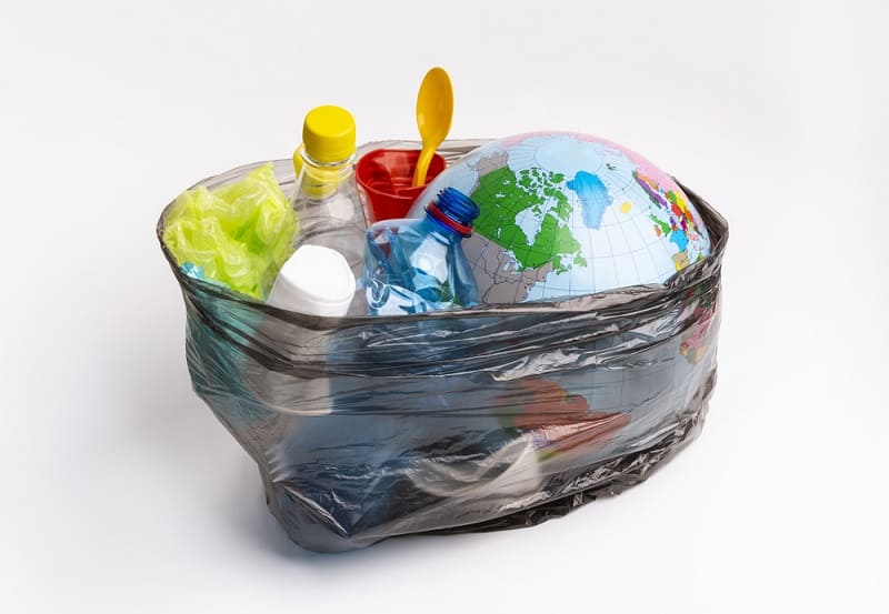 Se necesitan soluciones sostenibles para acabar con el problema del plástico como residuo contaminante en nuestro planeta. Promak Solutions, es una empresa líder en el reciclaje de plásticos, se encuentra comprometida con el cuidado del medio ambiente y la preservación del planeta.