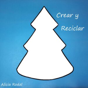 Para decorar nuestra casa esta Navidad, no necesitamos gastar mucho dinero, tan sólo un poquito de imaginación y creatividad, y bueno un tutorial que te enseñe ideas creativas de manualidades que podemos hacer reutilizando materiales reciclados que tenemos en casa. En este tutorial veremos una hermosa alternativa para decorar la puerta o una pared de nuestro hogar.