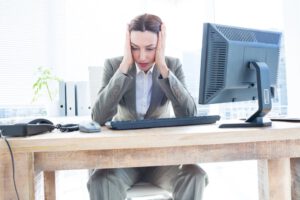 Transforma tu espacio de trabajo para cuidar tu salud y bienestar