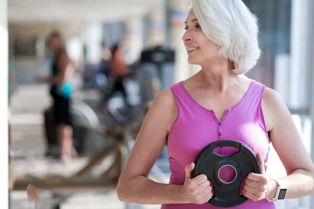 Recomendaciones para ejercitarse después de los 50 sin riesgos y con mucho beneficio